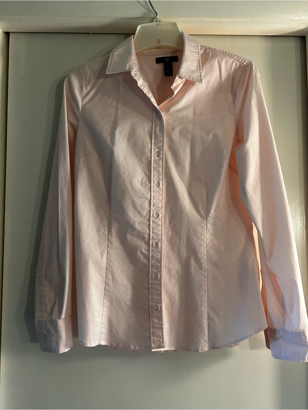 GAP Women's Light Pink Button-Up Shirt